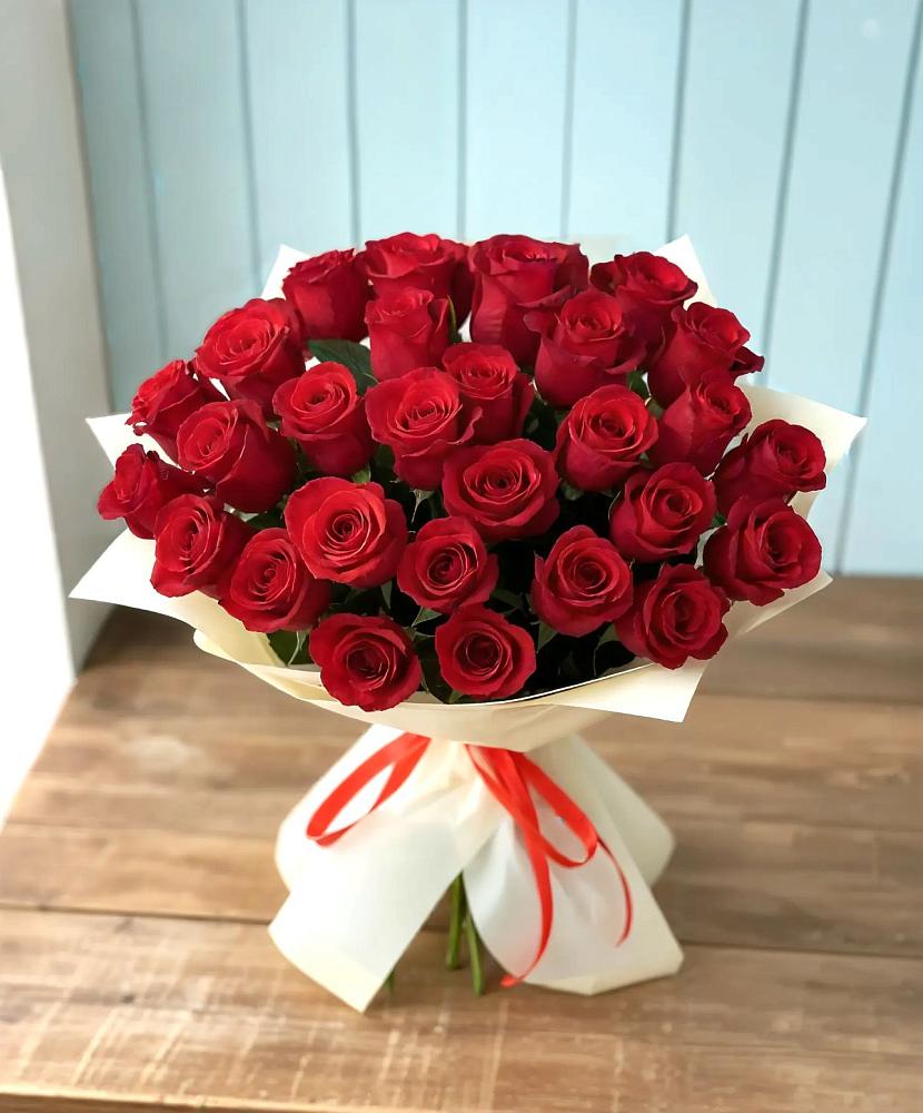 Букет 29 Красных роз в Леонтьево