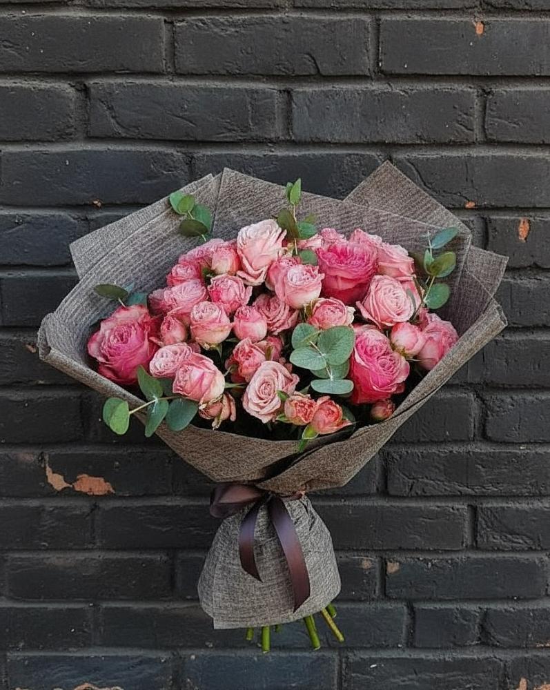 Букет цветов из: Розы в Леонтьево