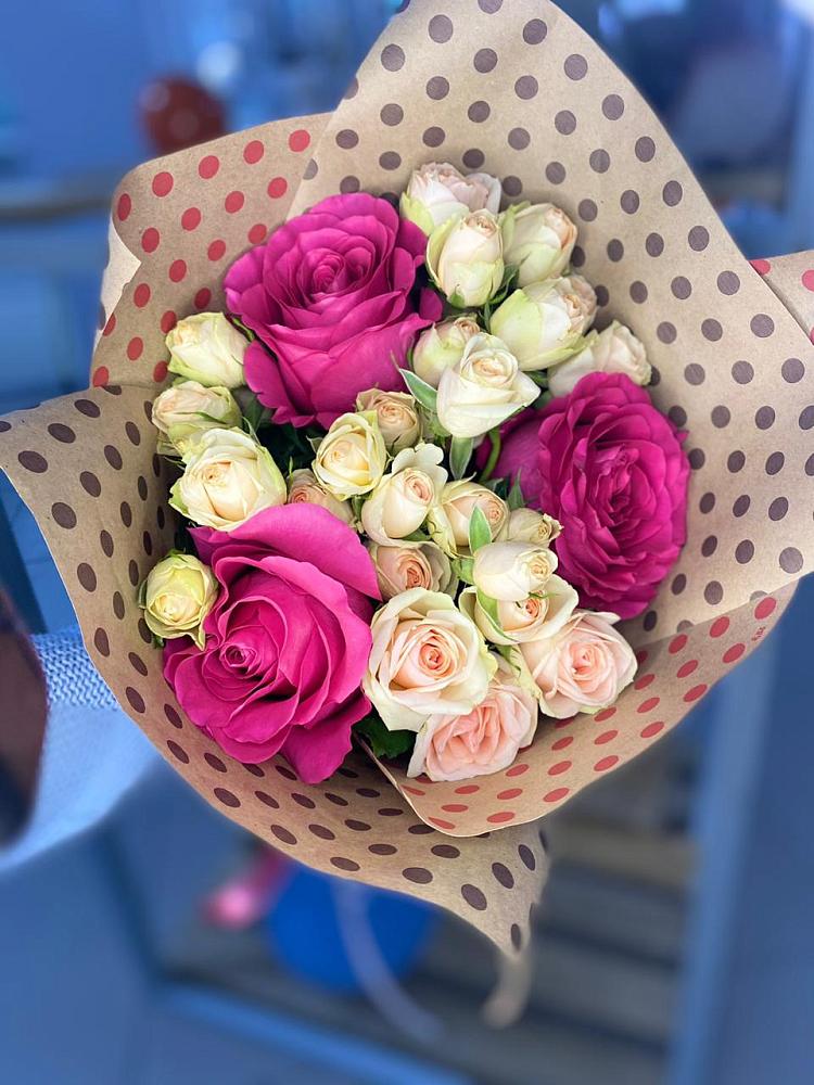 Букет цветов из: Розы в Леонтьево