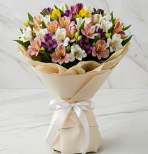 Букет цветов из:  Альстромерии #REPLACE_PRED# Леонтьево