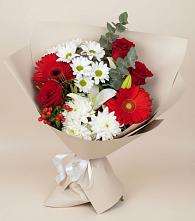 Букет цветов из:  Розы, Хризантемы, Герберы и Лилии в Леонтьево