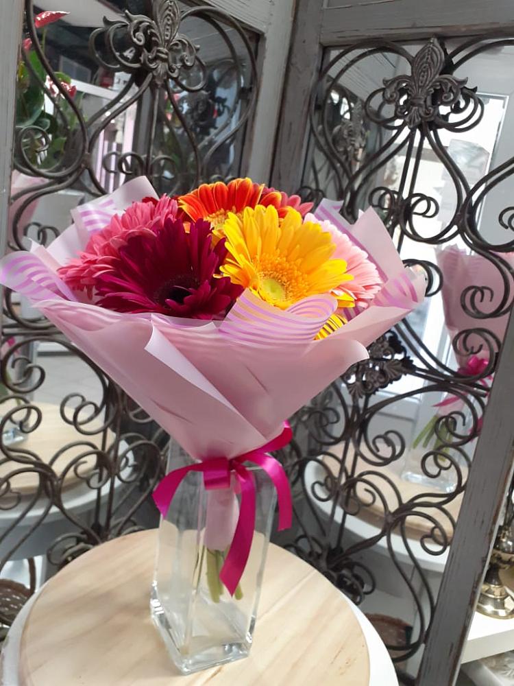 Букет цветов из: Герберы в Леонтьево