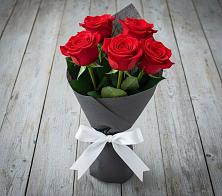 Букет 5 Красных роз Эдлесс Лав #REPLACE_PRED# Леонтьево
