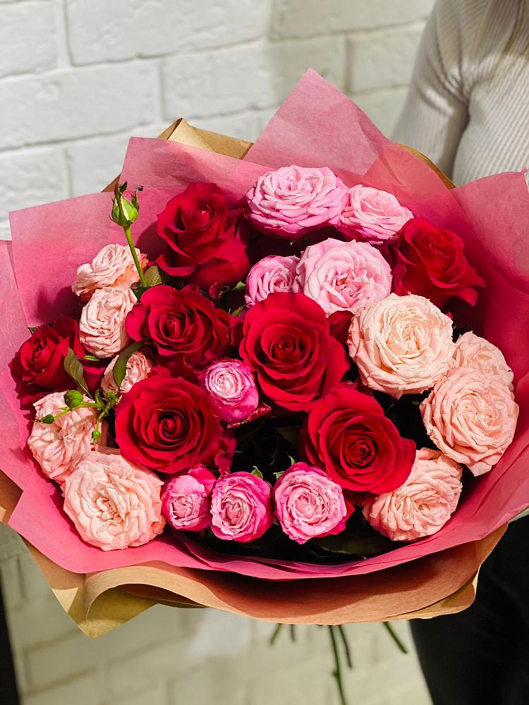 Букет цветов из: Розы в Леонтьево