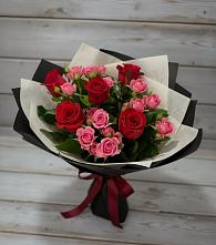 Букет цветов из:  Розы #REPLACE_PRED# Леонтьево