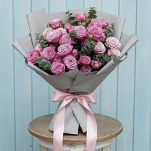 Букет цветов из:  Розы #REPLACE_PRED# Леонтьево